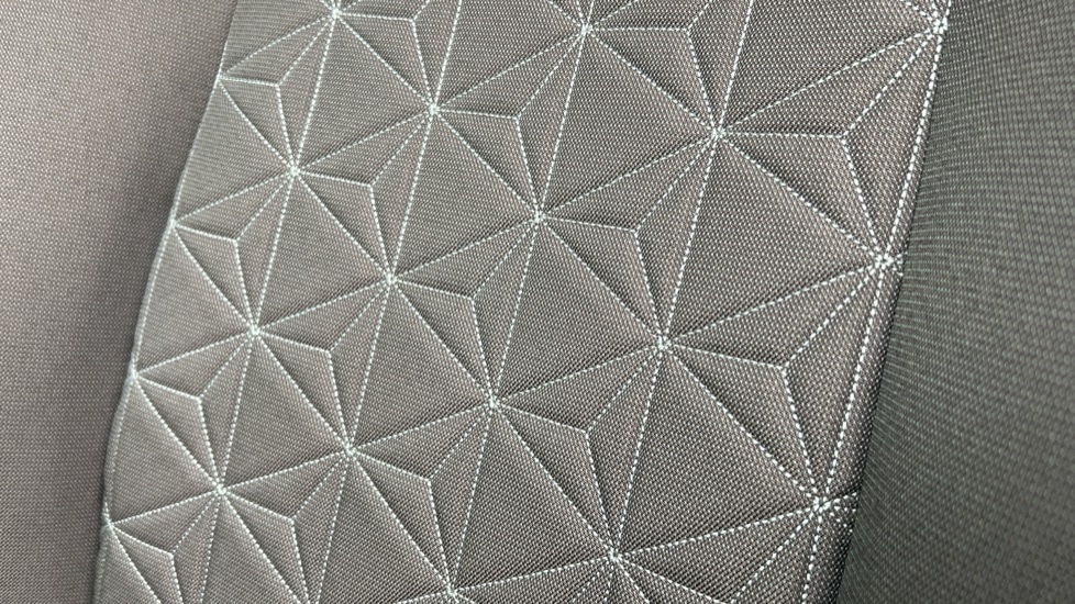 Used Toyota Yaris Cross 2022 for sale - 76915106: Photo 43