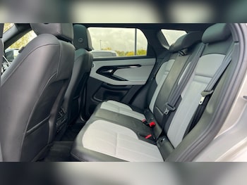 Used Land Rover Range Rover Evoque 2025 for sale - 76233906: Photo