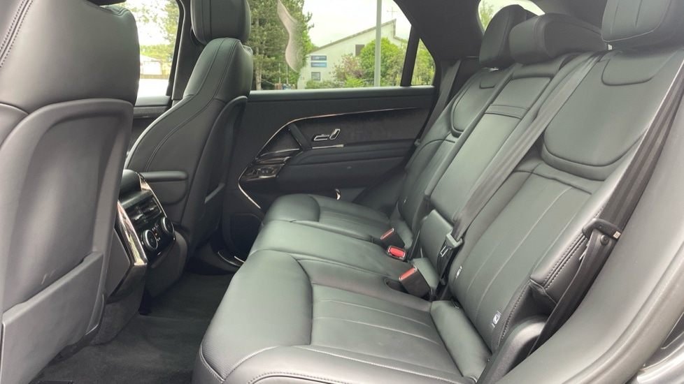 Used Land Rover Range Rover Sport 2023 for sale - 76915112: Photo 4