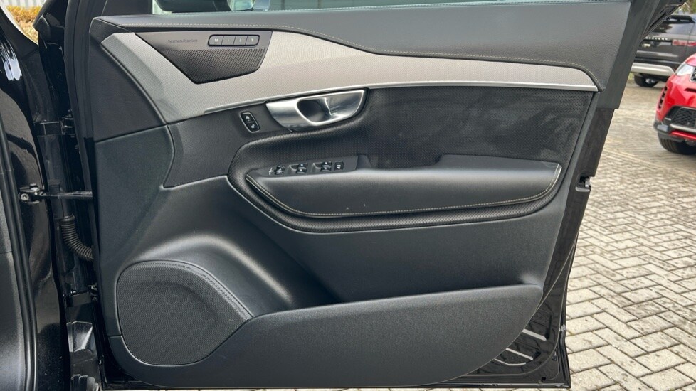 Used Volvo XC90 2022 for sale - 76487269: Photo 30