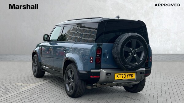 Used Land Rover Defender 2023 for sale - 76217292: Photo 2