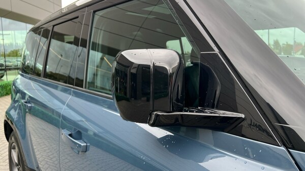 Used Land Rover Defender 2023 for sale - 76217292: Photo 49