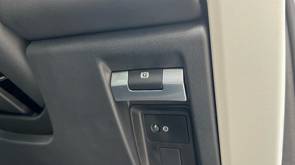 Used Land Rover Defender 2023 for sale - 76217292: Photo 63