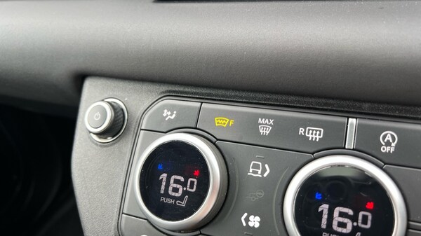 Used Land Rover Defender 2023 for sale - 76217292: Photo 86