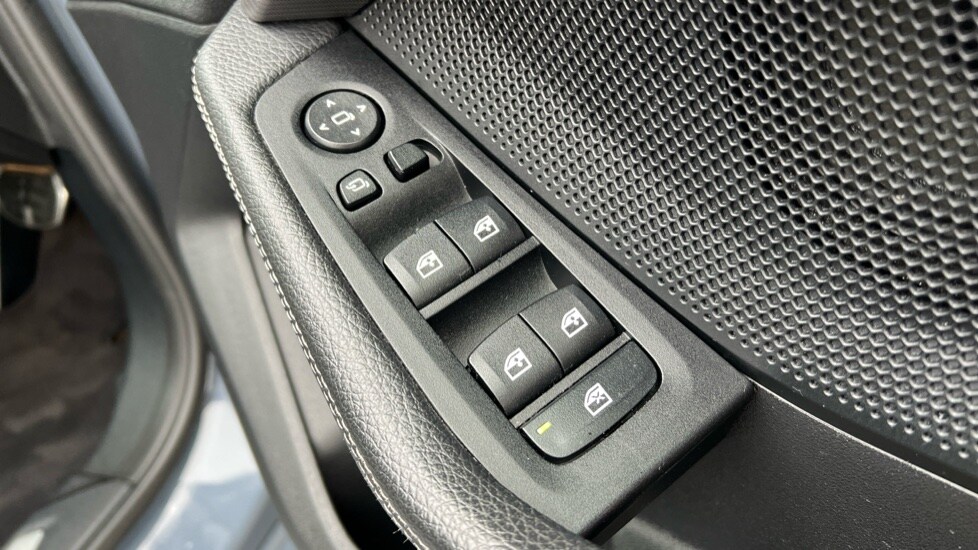 Used BMW 1 Series 2020 for sale - 76145981: Photo 42