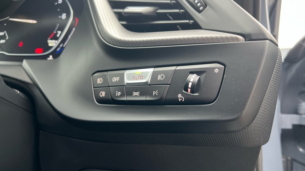 Used BMW 1 Series 2020 for sale - 76145981: Photo 44