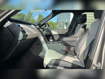 Used Land Rover Discovery 2023 for sale - 75886746: Photo