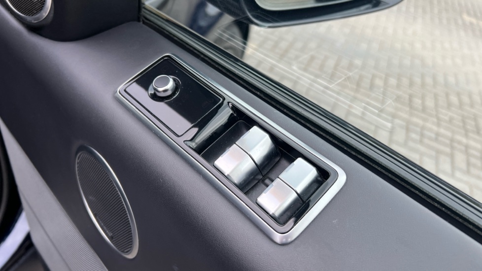 Used Land Rover Range Rover Sport 2021 for sale - 76447326: Photo 41