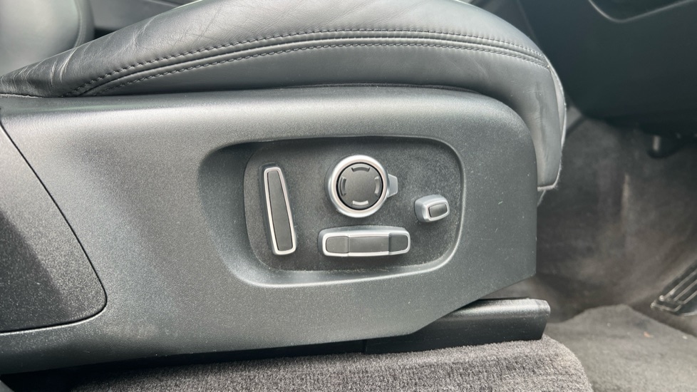 Used Land Rover Range Rover Sport 2021 for sale - 76447326: Photo 44