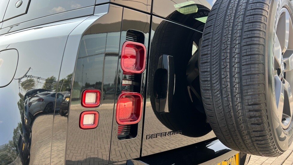 Vehicle 33