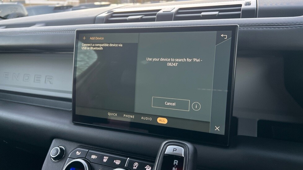 Used Land Rover Defender 2023 for sale - 76602793: Photo 54