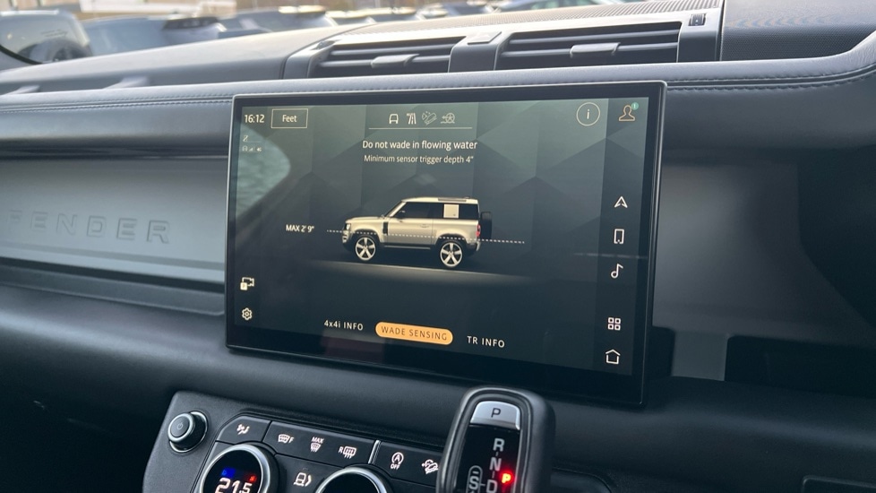 Used Land Rover Defender 2023 for sale - 76602793: Photo 60