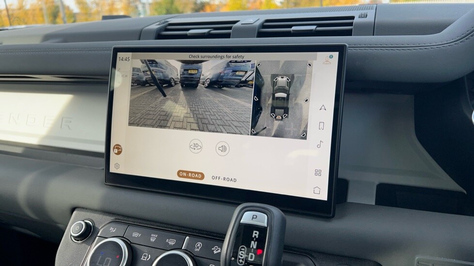 Used Land Rover Defender 2024 for sale - 76717225: Photo 12