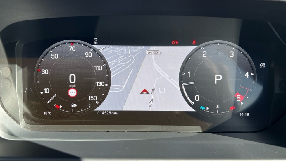 Used Land Rover Defender 2024 for sale - 76717225: Photo 16