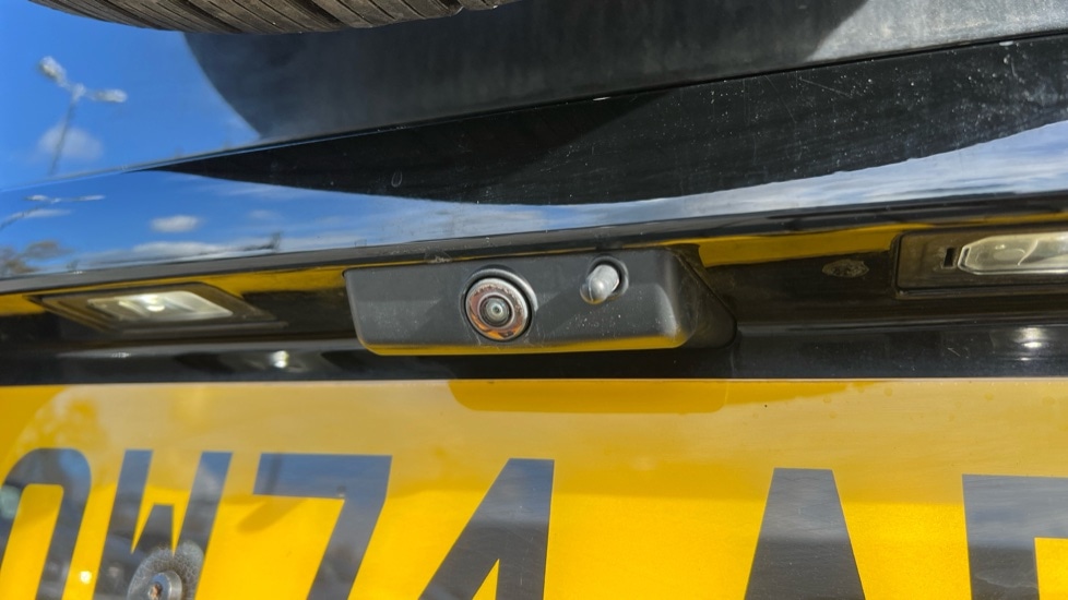 Used Land Rover Defender 2024 for sale - 76717225: Photo 42