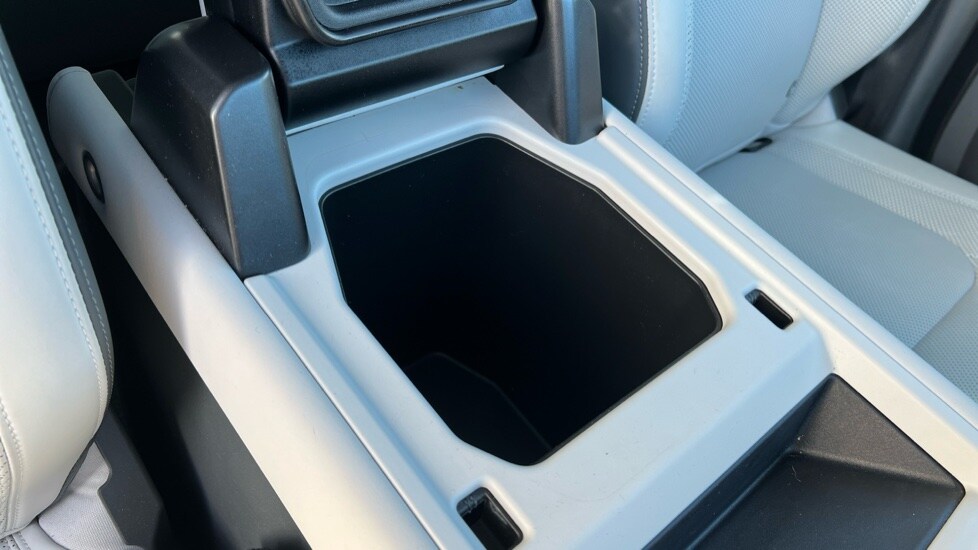 Used Land Rover Defender 2024 for sale - 76717225: Photo 49