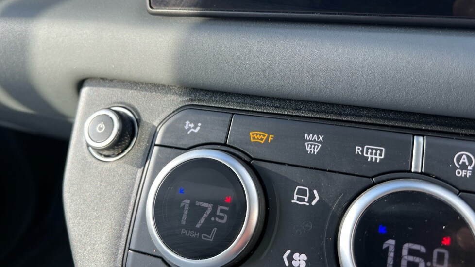 Used Land Rover Defender 2024 for sale - 76717225: Photo 72