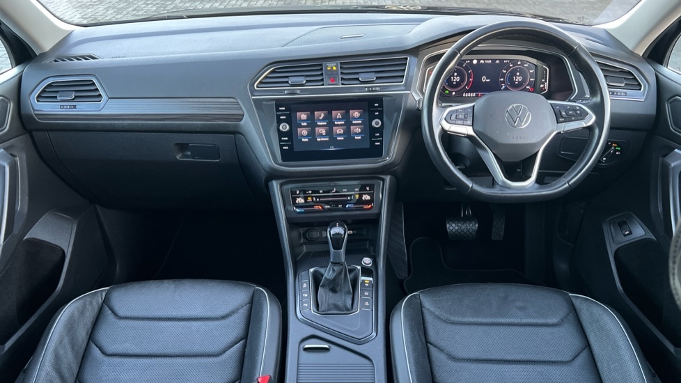 Used Volkswagen Tiguan Allspace 2023 for sale - 76842101: Photo 11
