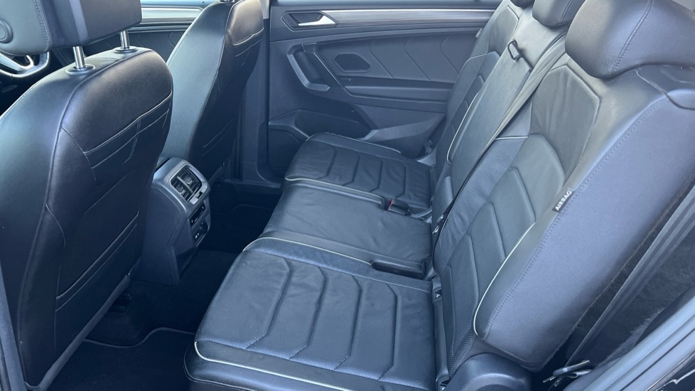 Used Volkswagen Tiguan Allspace 2023 for sale - 76842101: Photo 14