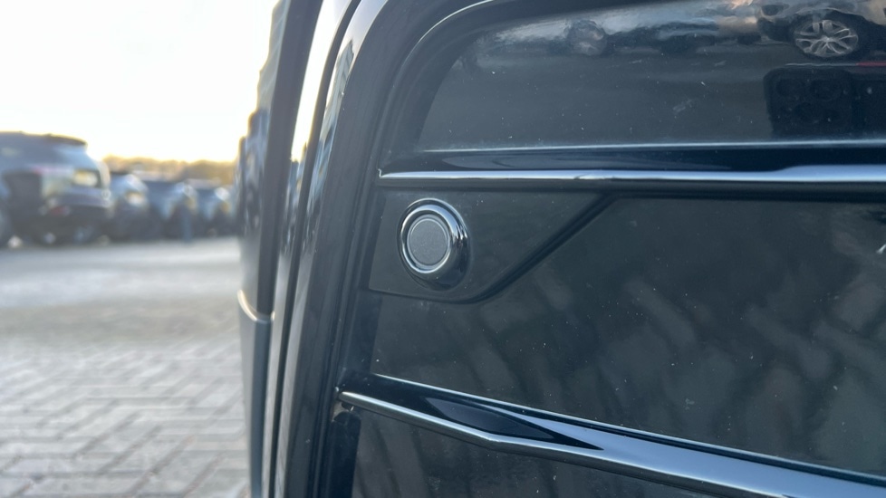 Used Volkswagen Tiguan Allspace 2023 for sale - 76842101: Photo 42