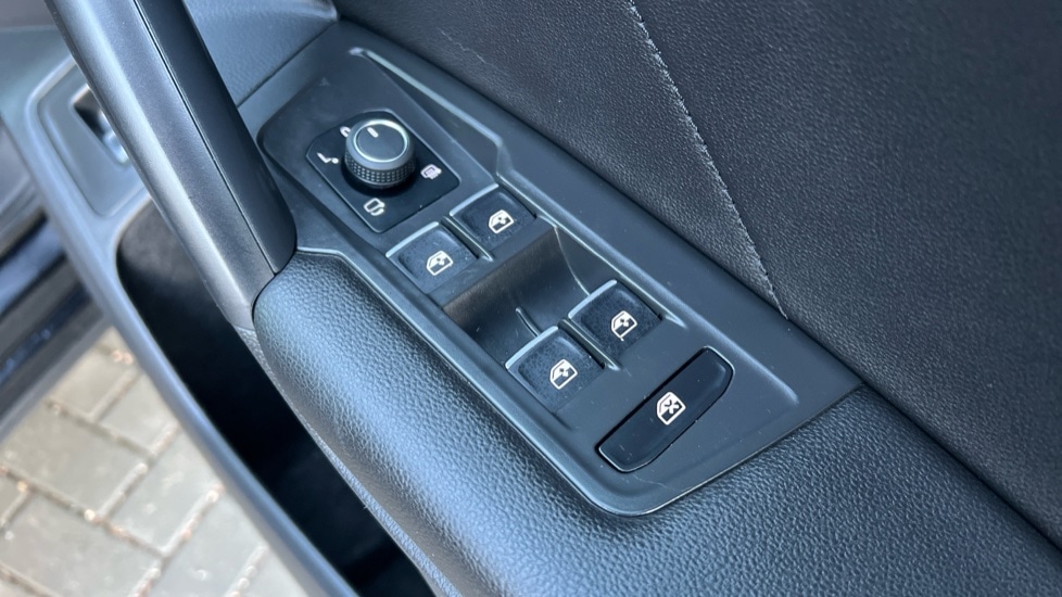 Used Volkswagen Tiguan Allspace 2023 for sale - 76842101: Photo 46