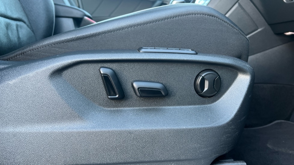 Used Volkswagen Tiguan Allspace 2023 for sale - 76842101: Photo 48