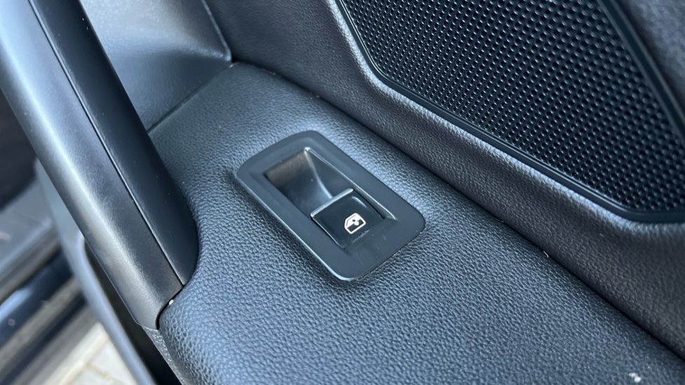 Used Volkswagen Tiguan Allspace 2023 for sale - 76842101: Photo 54