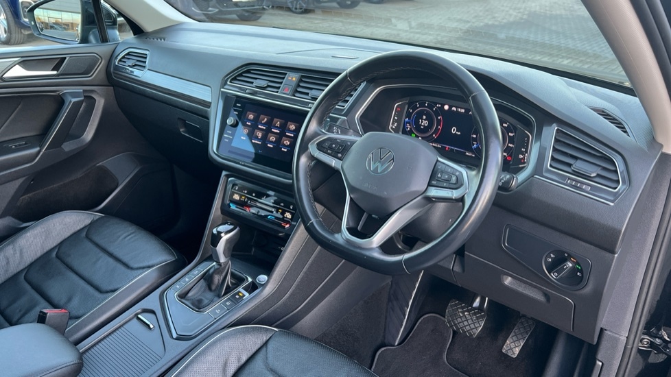 Used Volkswagen Tiguan Allspace 2023 for sale - 76842101: Photo 9