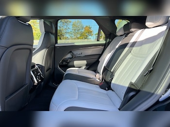 Used Land Rover Range Rover Sport 2025 for sale - 76140279: Photo 4