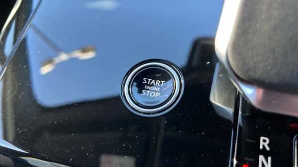 Used Land Rover Range Rover Sport 2025 for sale - 76140279: Photo 75
