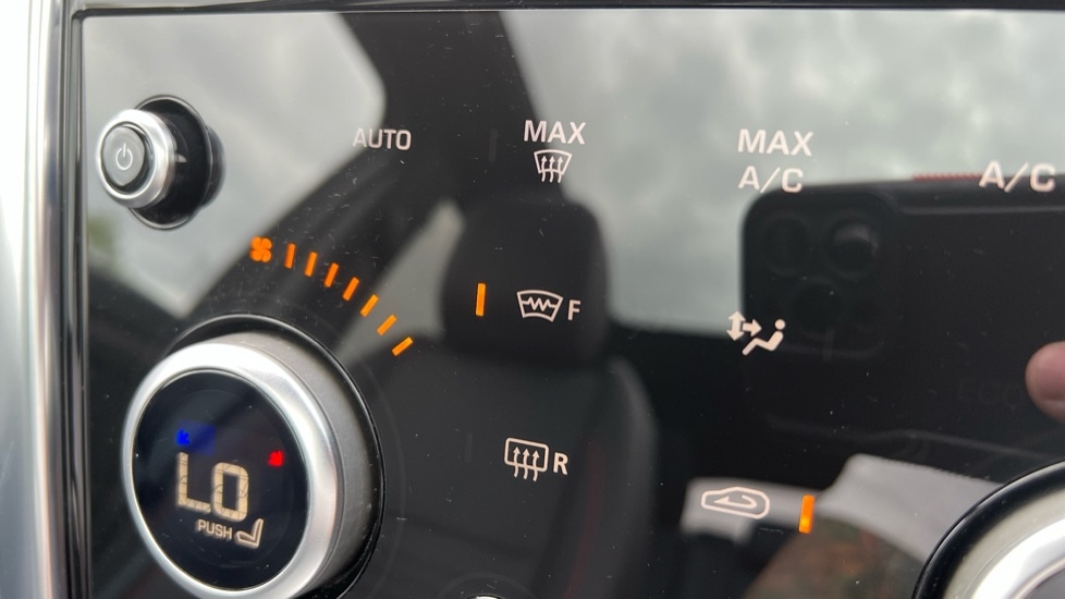 Used Land Rover Discovery Sport 2023 for sale - 76140205: Photo 75