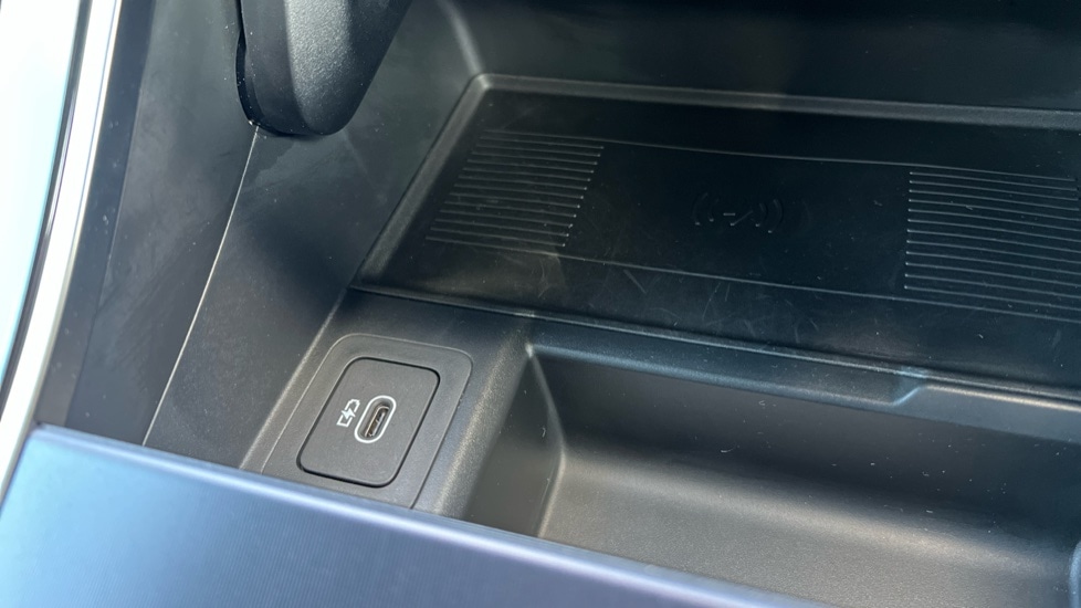 Used Land Rover Range Rover Evoque 2025 for sale - 77035793: Photo 64