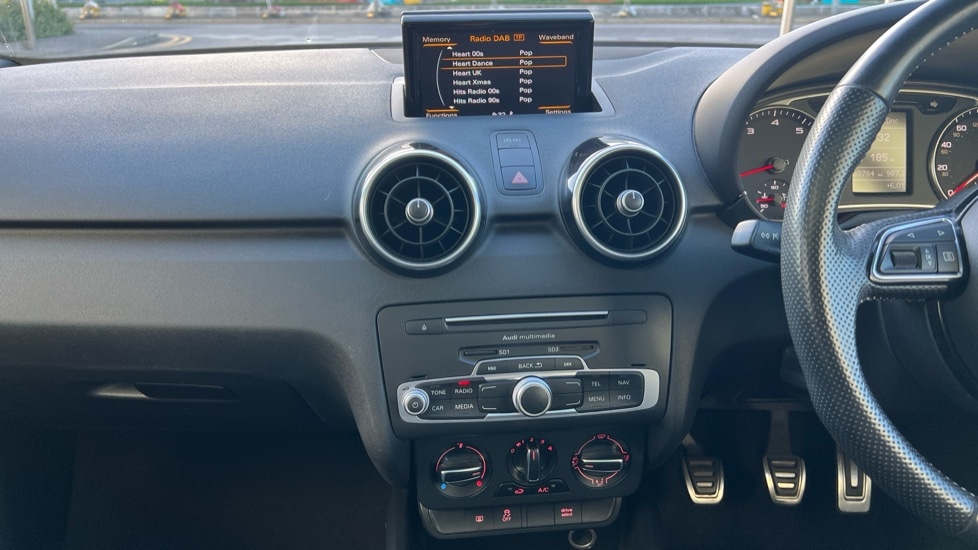 Used Audi A1 2015 for sale - 76881721: Photo 12