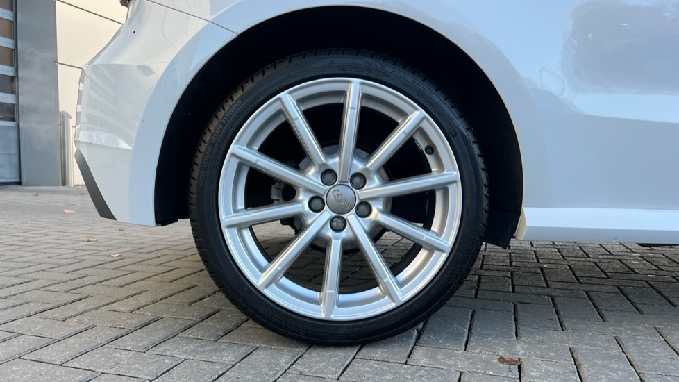 Used Audi A1 2015 for sale - 76881721: Photo 19