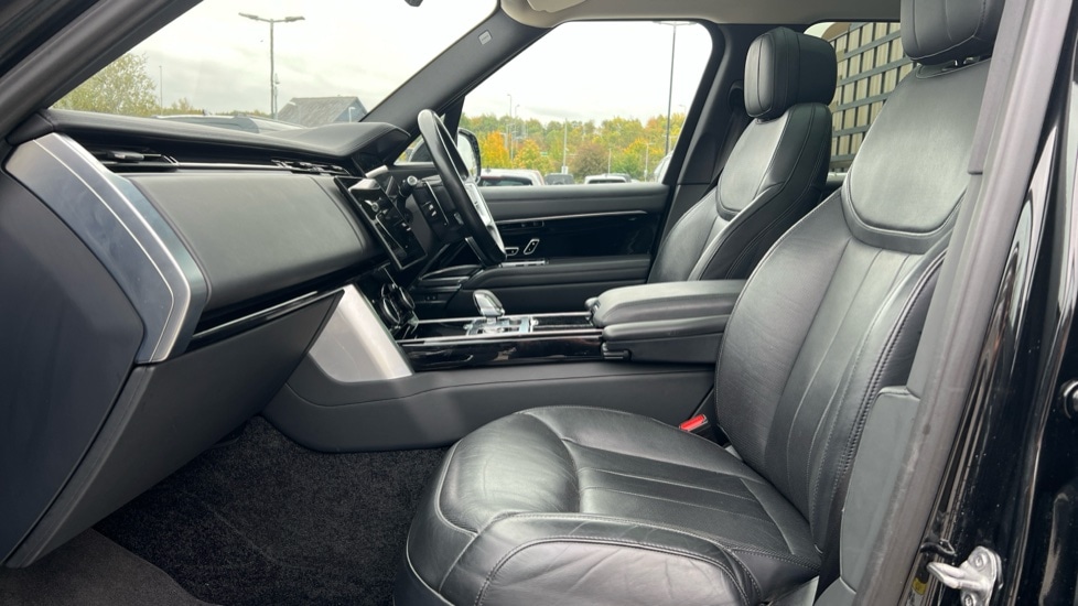 Used Land Rover Range Rover 2022 for sale - 76528871: Photo 3