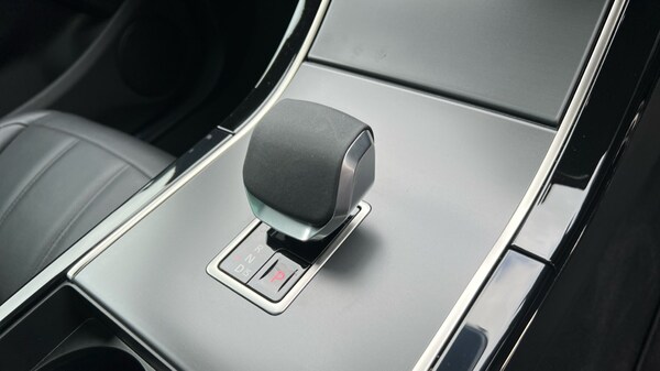 Used Land Rover Range Rover Evoque 2025 for sale - 75758737: Photo 13