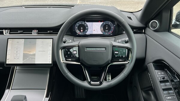 Used Land Rover Range Rover Evoque 2025 for sale - 75758737: Photo 15