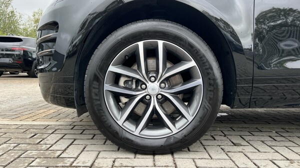 Used Land Rover Range Rover Evoque 2025 for sale - 75758737: Photo 31