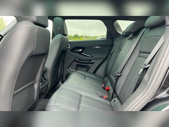 Used Land Rover Range Rover Evoque 2025 for sale - 75758737: Photo