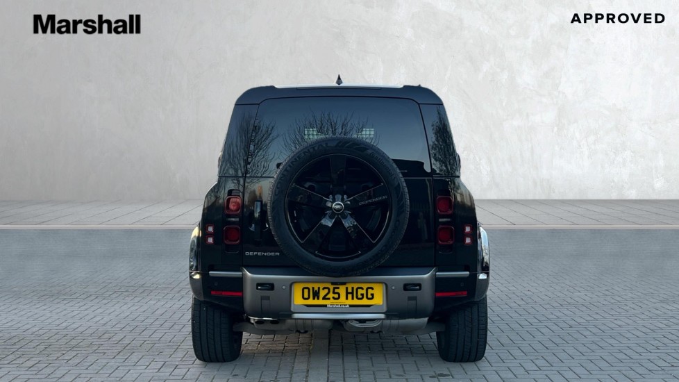 Used Land Rover Defender 2025 for sale - 76915099: Photo 6