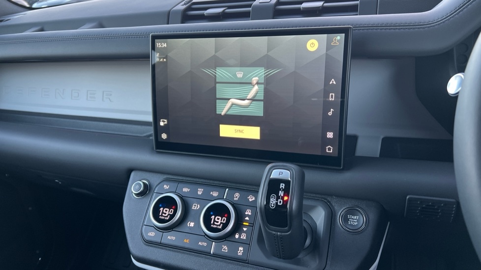 Used Land Rover Defender 2025 for sale - 76915099: Photo 69