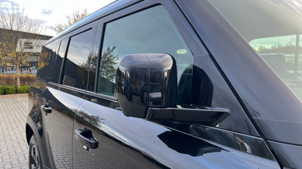 Used Land Rover Defender 2025 for sale - 76540144: Photo 34