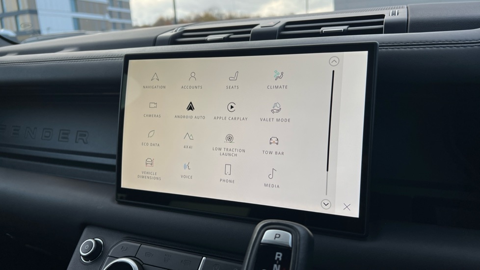 Used Land Rover Defender 2025 for sale - 76540144: Photo 61