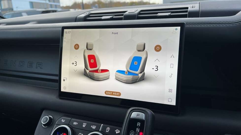 Used Land Rover Defender 2025 for sale - 76540144: Photo 62