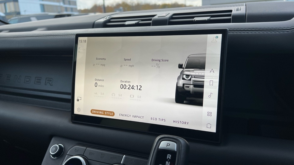 Used Land Rover Defender 2025 for sale - 76540144: Photo 63