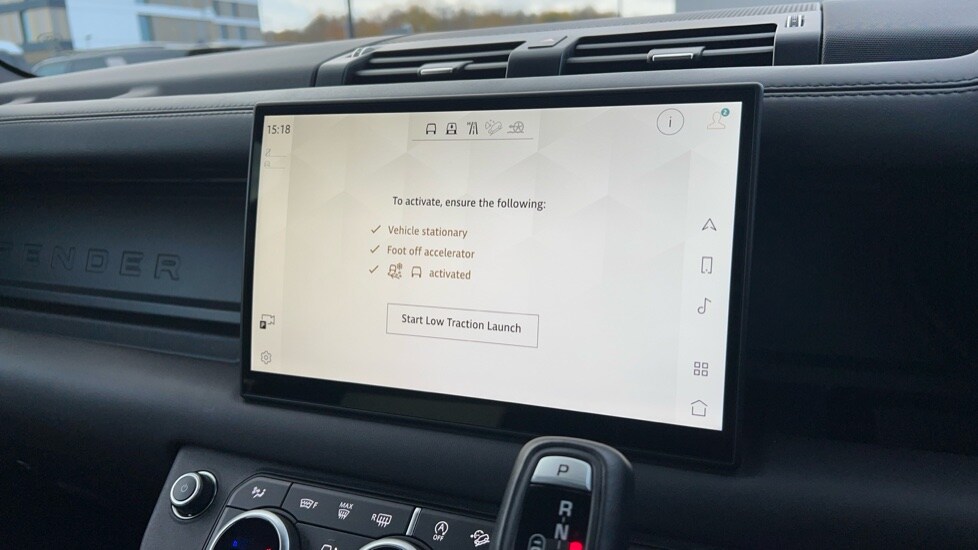 Used Land Rover Defender 2025 for sale - 76540144: Photo 65