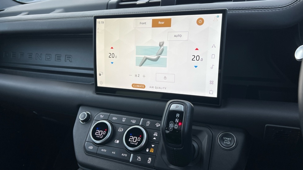 Used Land Rover Defender 2025 for sale - 76540144: Photo 70