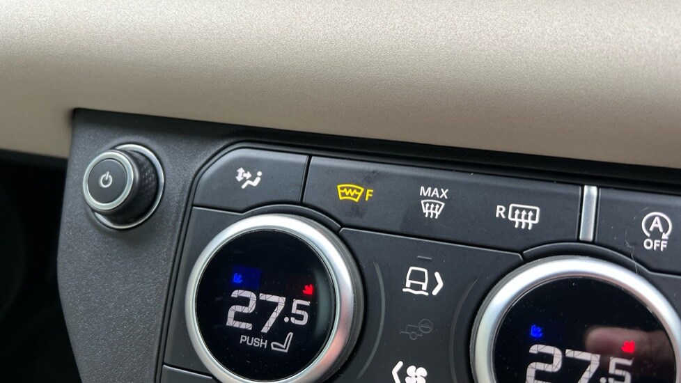 Used Land Rover Defender 2023 for sale - 76915091: Photo 66