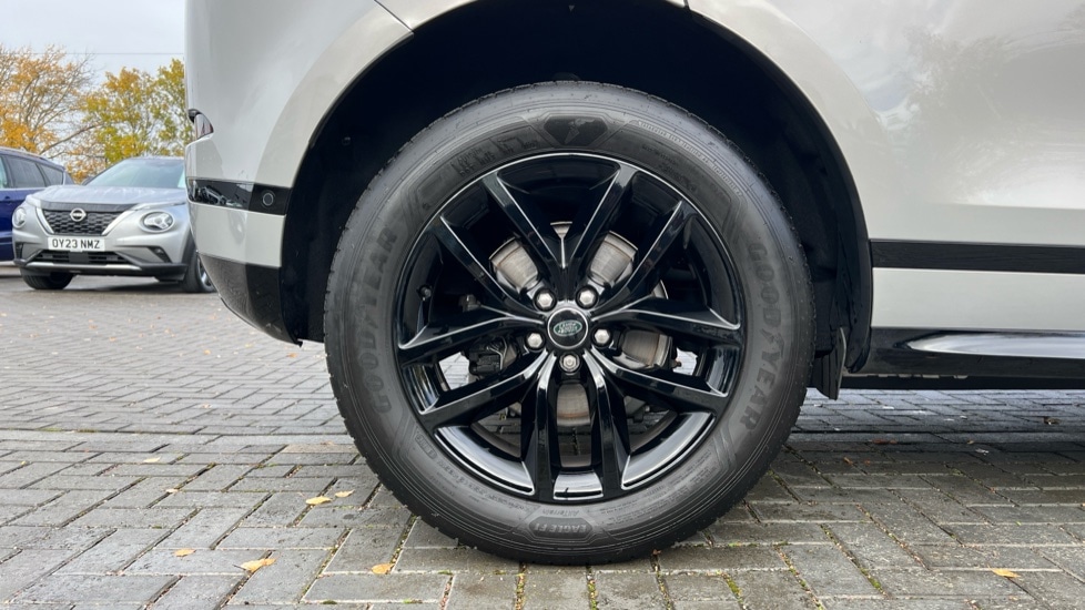 Used Land Rover Range Rover Evoque 2025 for sale - 76672588: Photo 32