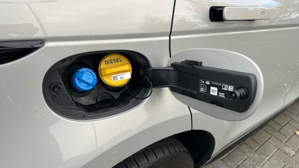 Used Land Rover Range Rover Evoque 2025 for sale - 76672588: Photo 40